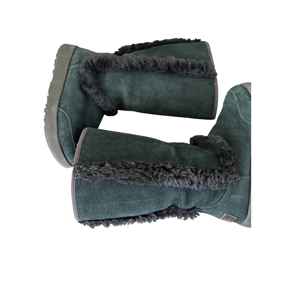 UGG Adirondack Tall II Waterproof Winter Boots Green Suede Vibram 1017511 Mens 6